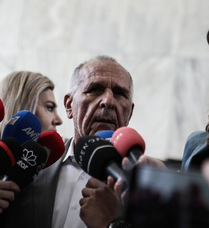 Ο Βασίλης Κωνσταντίνου