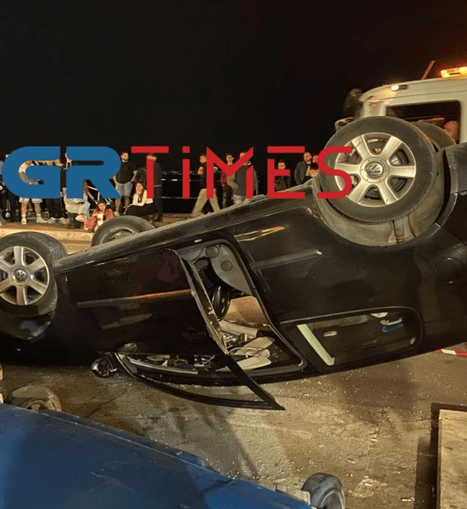 Θεσσαλονίκη: Σοβαρό τροχαίο στη λεωφόρο Νίκης, τούμπαρε αυτοκίνητο