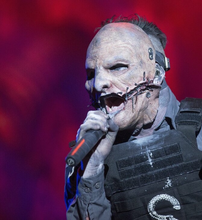 Slipknot: O Corey Taylor επανακυκλοφορεί το εμβληματικό περιοδικό «Famous Monsters»