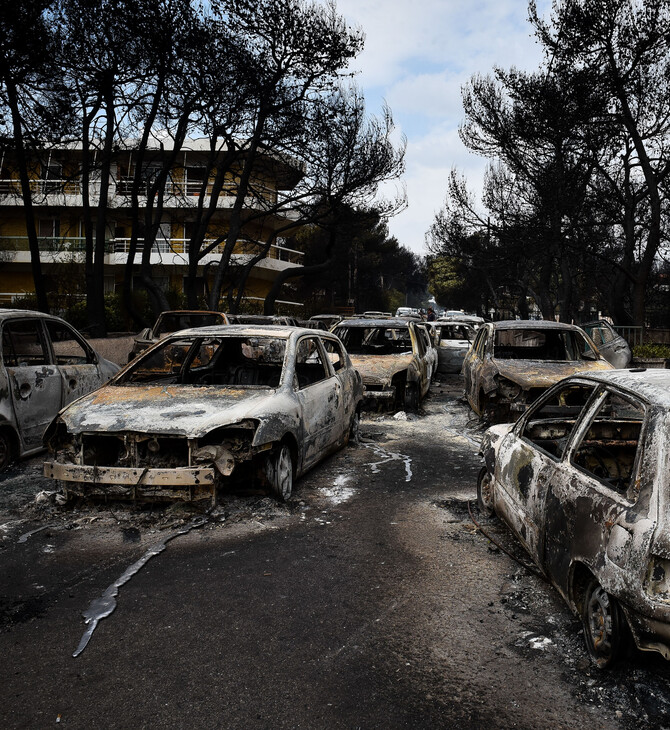 Δίκη για στο Μάτι: «Ο πατέρας μου φώναζε “καίγομαι, πονάω”, έπεσε στην πισίνα για να σταματήσει να καίγεται»