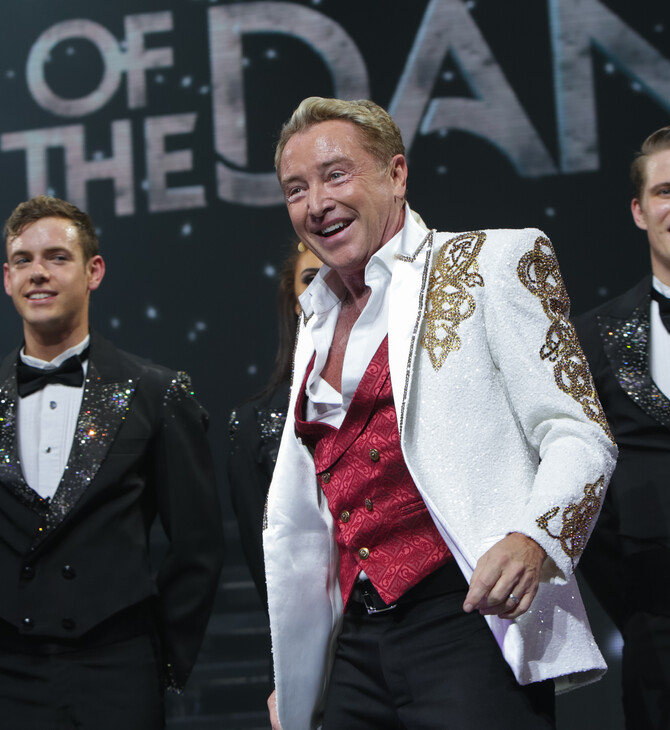 Ο χορευτής Michael Flatley διαγνώστηκε με «επιθετική μορφή καρκίνου»