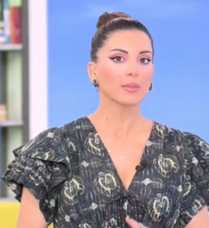 Σταματίνα Τσιμτσιλή: Ζητά δημόσια συγγνώμη για πλάνο του Άουσβιτς σε χιουμοριστική στήλη