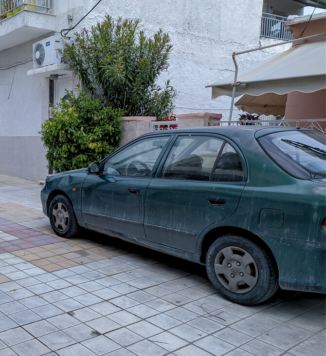 Ακινητοποιημένο αυτοκίνητο: 7 κινήσεις για να το προστατέψετε 