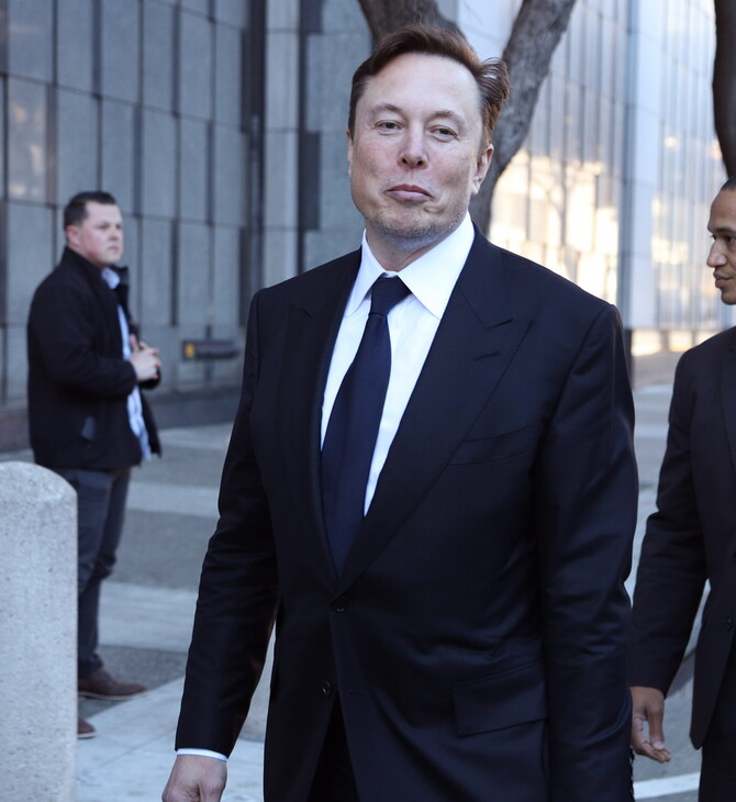Ο Έλον Μασκ δώρισε μετοχές της Tesla αξίας 1,95 δισ. $ πέρυσι
