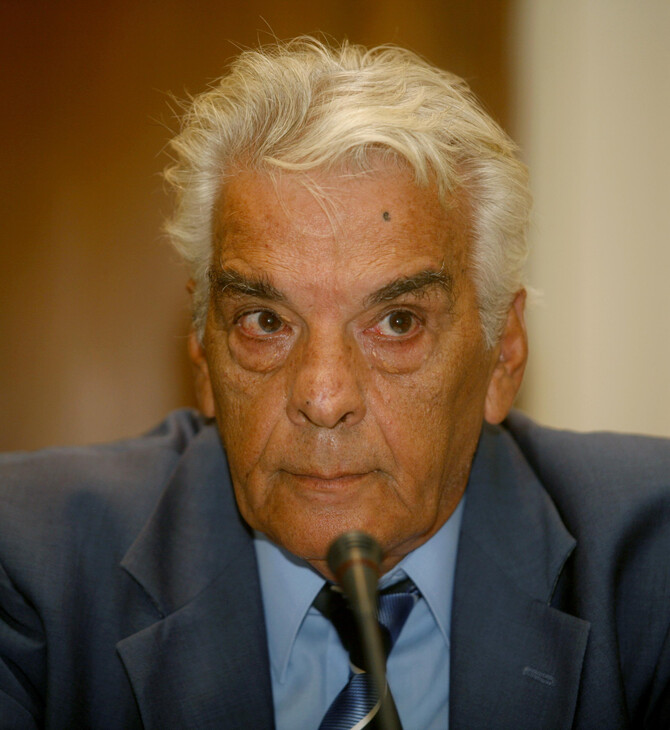Ο Άγγελος Μοσχονάς