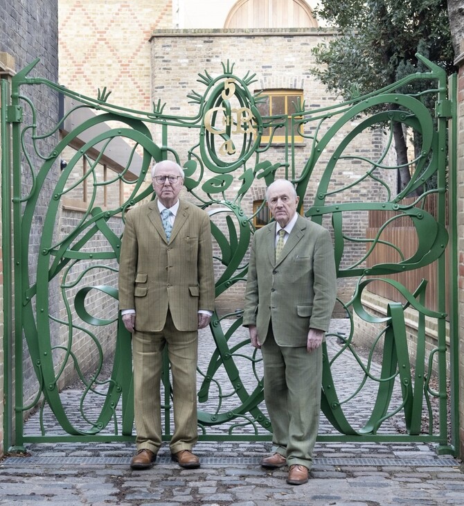 Οι Gilbert & George εγκαινιάζουν το νέο κέντρο τέχνης τους στο Λονδίνο