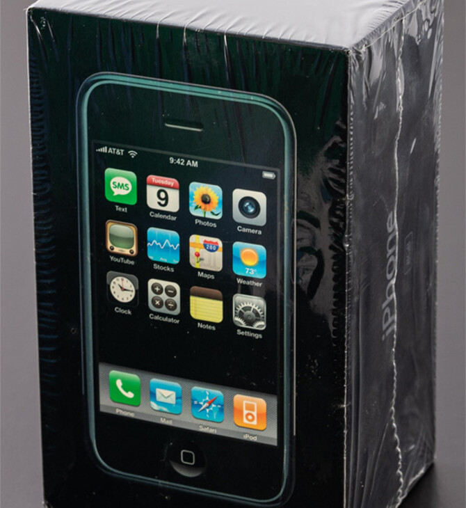 Ένα iPhone πρώτης γενιάς πωλήθηκε σε δημοπρασία πάνω από 63.000$