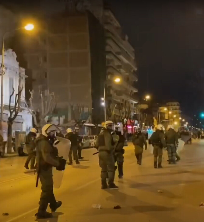 Τέμπη: Επεισόδια στη συγκέντρωση διαμαρτυρίας στη Θεσσαλονίκη