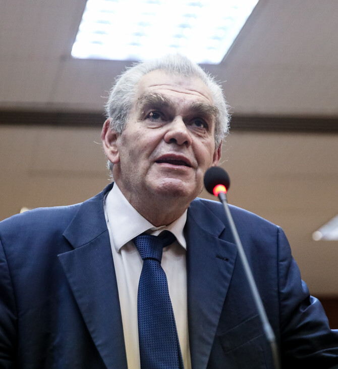 Ειδικό Δικαστήριο: Χρηματική Ποινή 10.000 ευρώ στον Δ. Παπαγγελόπουλο