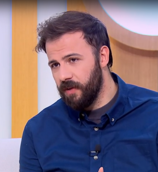 Νίκος Γκέλια