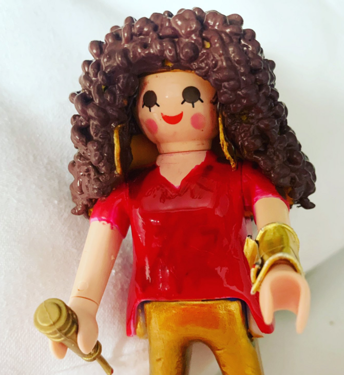 Η Κατερίνα Βρανά έγινε Playmobil - Η ανάρτηση στo Twitter