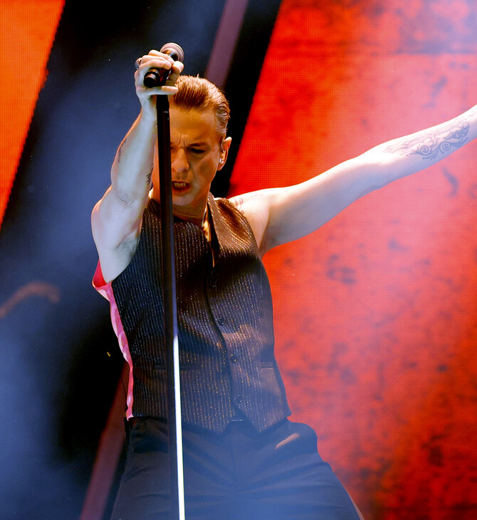 Depeche Mode: Nτεμπούτο για το «Memento Mori tour»- Η αφιέρωση στον Andy Fletche