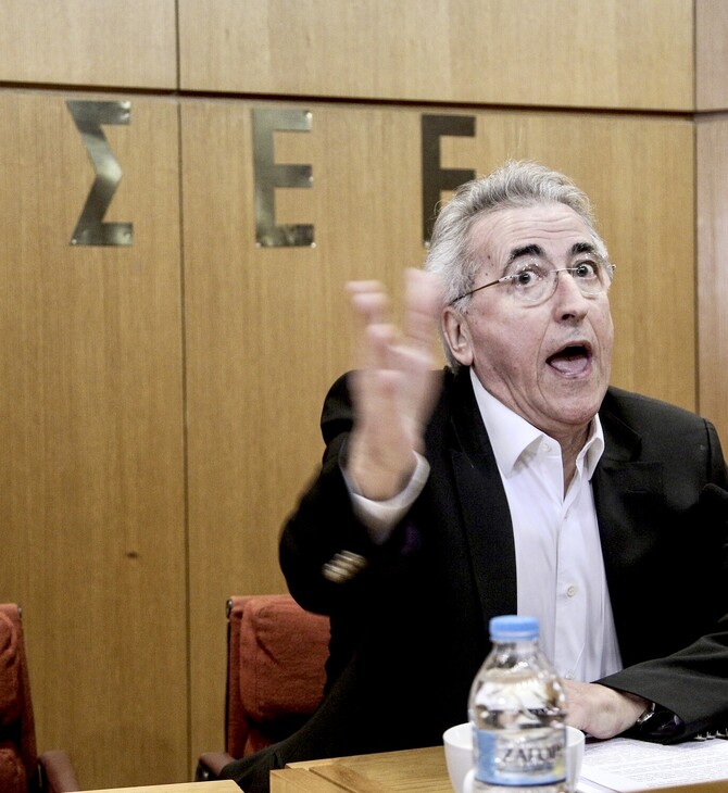 Ο πρόεδρος της ΓΣΕΕ που φεύγει μένοντας