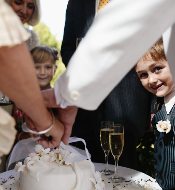 Νύφη απαγόρευσε τα μωρά (και γενικά παιδιά) στο γάμο της: «Είναι δική μας ξεχωριστή μέρα»