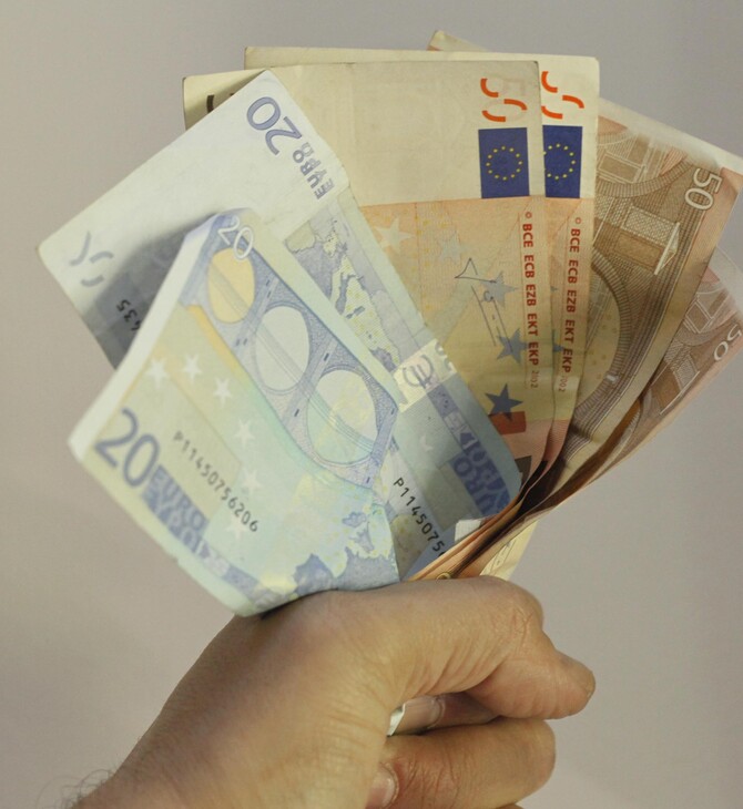Δάνεια με κυμαινόμενο επιτόκιο: Έρχονται ανακοινώσεις μέσα στην Μεγάλη Εβδομάδα 