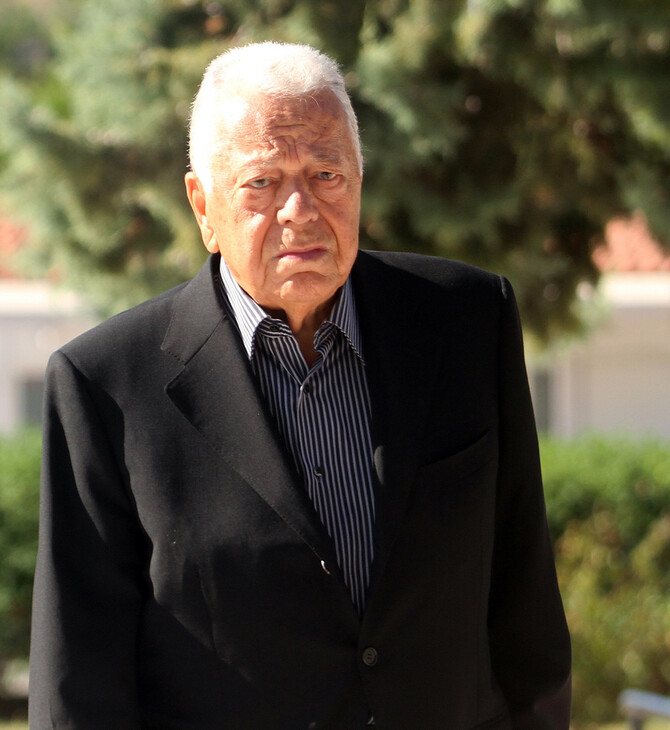 Γιώργος Μπόμπολας