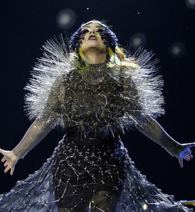 Coachella: H Björk φώτισε τον ουρανό με 864 drones