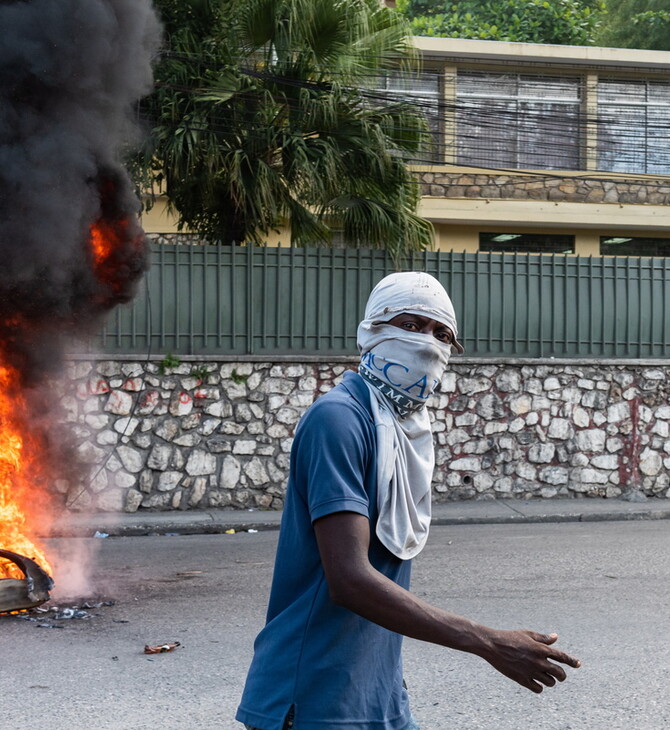 Χάος στην Αϊτή: Κάτοικοι λιθοβόλησαν κι έκαψαν ζωντανούς 10 κακοποιούς- Σε έρευνα της αστυνομίας