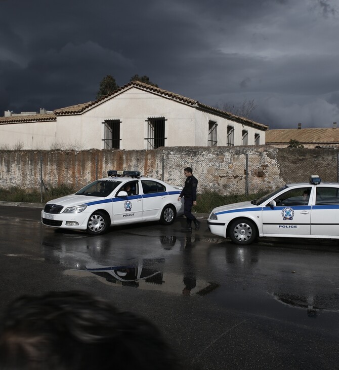 Κοζάνη: 49χρονος επιτέθηκε σε πολίτη με ξίφος και έριξε βέλη σε αστυνομικούς