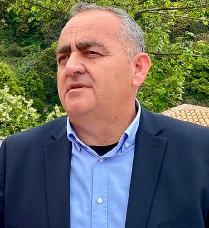 Φρέντι Μπελέρης: Αθήνα και Θεσσαλονίκη ζητούν άμεση απελευθέρωση- Ψήφισμα στους δυο δήμους
