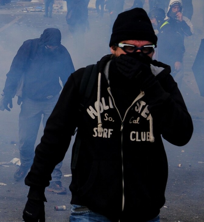 Οπαδική βία: Επίθεση με μαχαίρι σε 24χρονο για να του πάρουν την φανέλα 