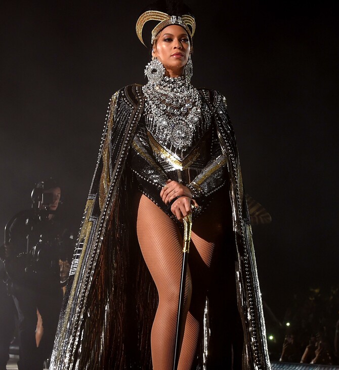 Οι εικόνες της Beyoncé και της Rihanna θυμώνουν τους Αιγύπτιους