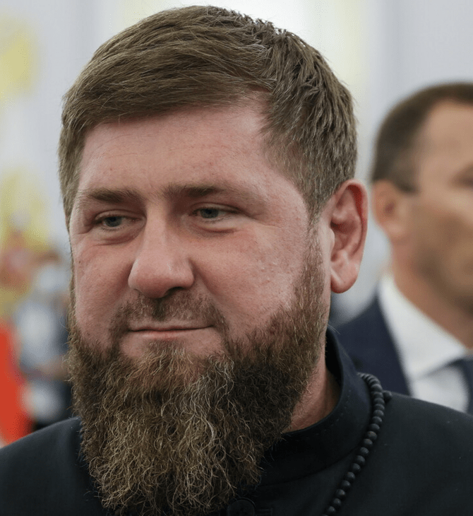 Καντίροφ: «Στηρίζω κάθε λέξη του Πούτιν» - Αντίποινα από τους Τσετσένους μαχητές