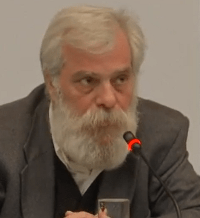 Πέθανε ο συγγραφέας Κώστας Καλφόπουλος