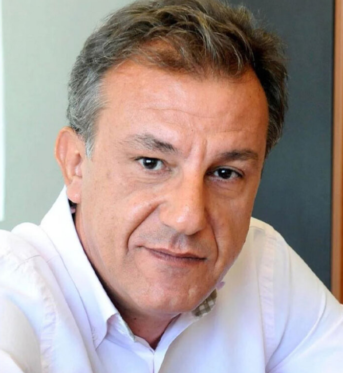 Πέθανε ο δημοσιογράφος Άγγελος Μπόβαλης