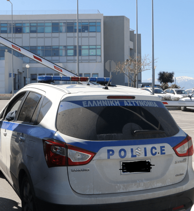 Κρήτη: Αυτοπυροβολήθηκε στο χέρι και κατήγγειλε στην αστυνομία ότι τον έκλεψαν