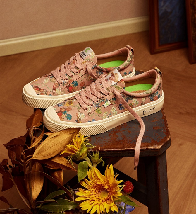 Το Μουσείο Βαν Γκογκ παρουσίασε σειρά sneakers, βασισμένη σε έργα του εμβληματικού ζωγράφου	