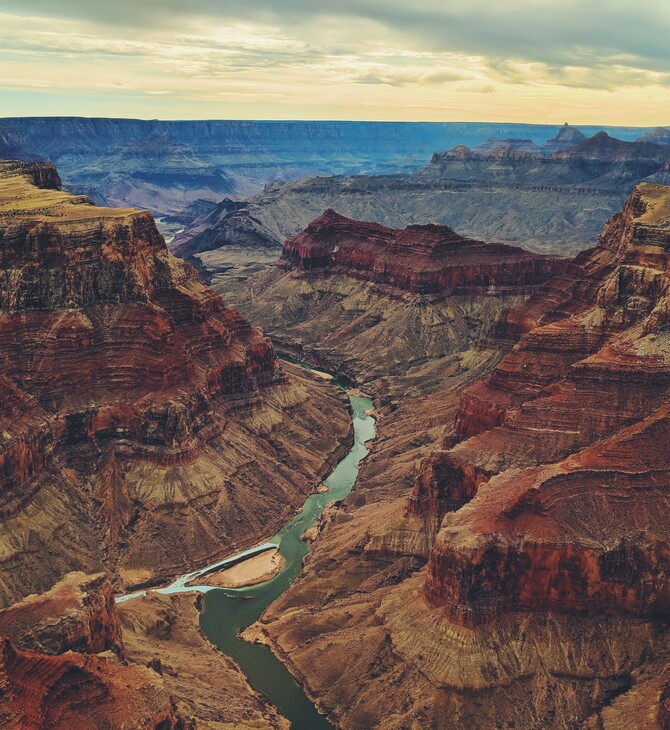 Αγόρι επιβίωσε από πτώση 30 μέτρων στο Grand Canyon - «Απομακρύνθηκα για να βγάλουν φωτογραφίες»