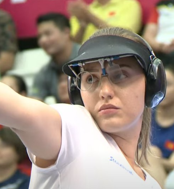 Άννα Κορακάκη: «Ασημένια» στο Παγκόσμιο πρωτάθλημα- Αφιέρωσε το μετάλλιο στον αδελφό της