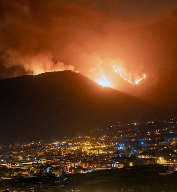 Φωτιές στην Ισπανία: Περίπου 26.000 άνθρωποι απομακρύνθηκαν από τα σπίτια τους στην Τενερίφη
