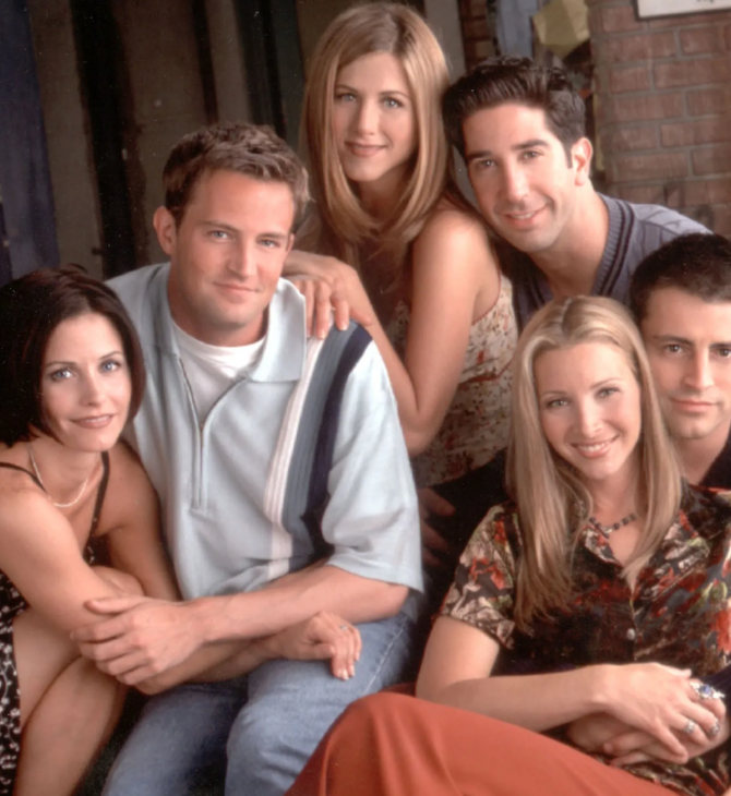 Σκηνοθέτης των Friends αποκαλύπτει τον χειρότερο σταρ στη συνεργασία- Επειδή δεν ήταν αστεία