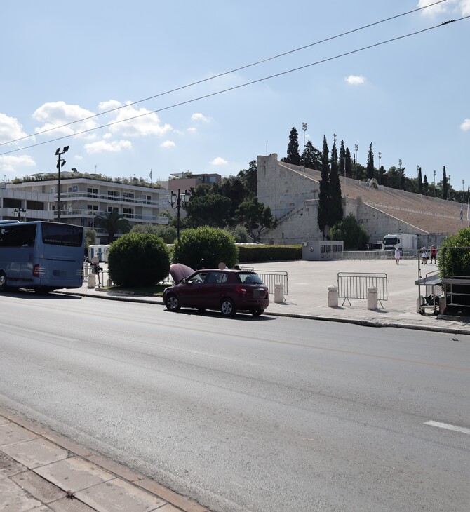 Κυκλοφοριακές ρυθμίσεις την Κυριακή στην Αθήνα λόγω λαμπαδηδρομίας