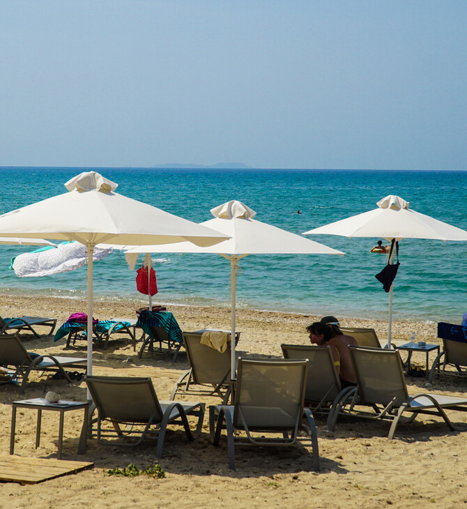 Ελεύθερες παραλίες: Το κίνημα που ξεκίνησε από την Πάρο και συζητήθηκε σε όλη την Ελλάδα
