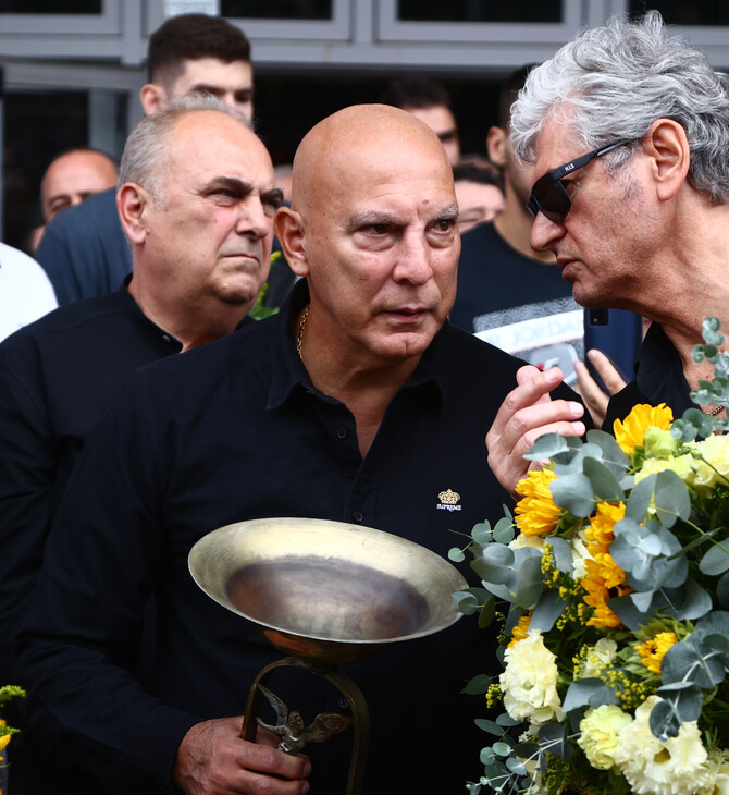 Γιάννης Ιωαννίδης: Πλήθος κόσμου στο «Αλεξάνδρειο» για το λαϊκό προσκήνυμα