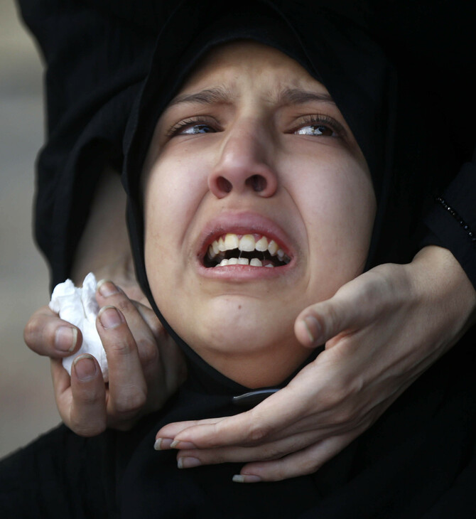 Πόλεμος Ισραήλ-Χαμάς: Τανκς στη Γάζα - Πάνω από 9.700 οι νεκροί κι από τις δύο πλευρές