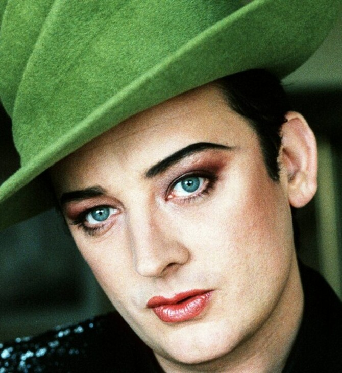 Karma: Ο Boy George «τα χώνει» αδιακρίτως στη νέα αυτοβιογραφία του