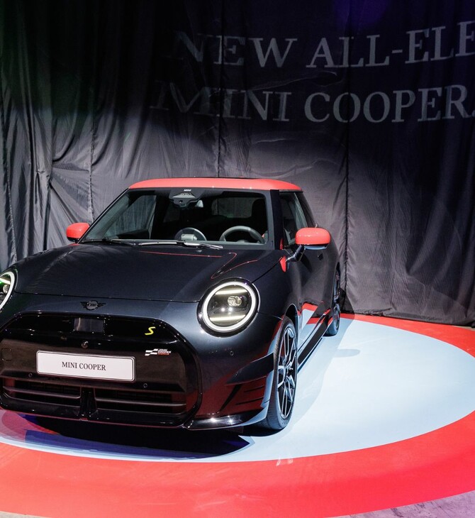 Τα νέα MINI Cooper Electric και Countryman μας βάζουν στην πρίζα