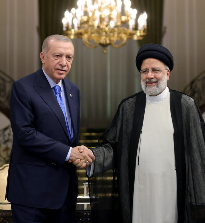 Αναβλήθηκε η επίσκεψη του Ιρανού προέδρου στην Τουρκία 