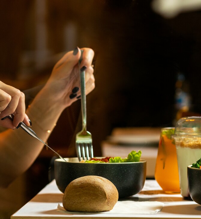Ο ένας δίδυμος έγινε vegan, ο άλλος όχι- Τι άλλαξε σε οχτώ εβδομάδες