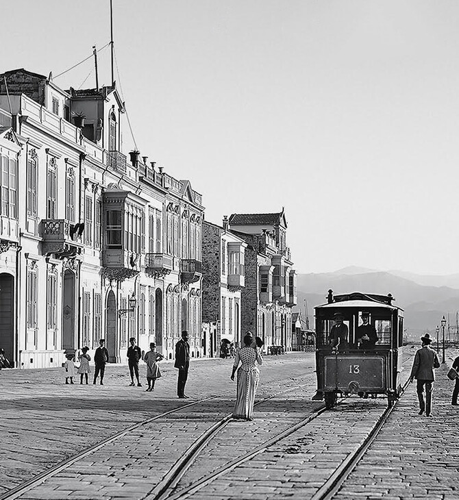 Σμύρνη (1870 - 1922). Πόλη και αρχιτεκτονική. Η συμβολή των Ελλήνων.