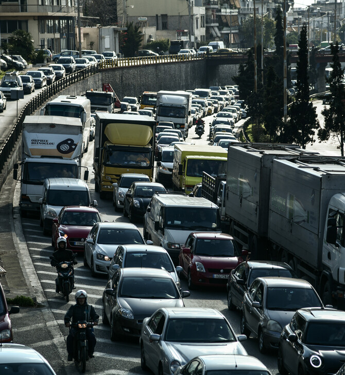 Μποτιλιάρισμα στον Κηφισό και λεωφόρο Κηφισίας, προβλήματα στο κέντρο 