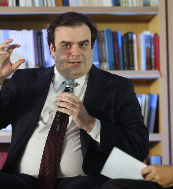Πιερρακάκης: «Με πλήρη δικαιώματα το πτυχίο των μη κρατικών πανεπιστημίων»