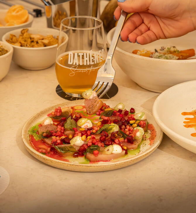 Ντύλαν: To νέο εστιατόριο της Αθήνας είναι μια μικρή μπάρα στην Αγίας Ζώνης 