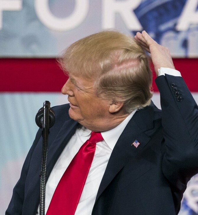 Tι συμβαίνει με τη βαφή μαλλιών του Τραμπ; Ειδικοί απαντούν (πολύ πολύ σοβαρά)