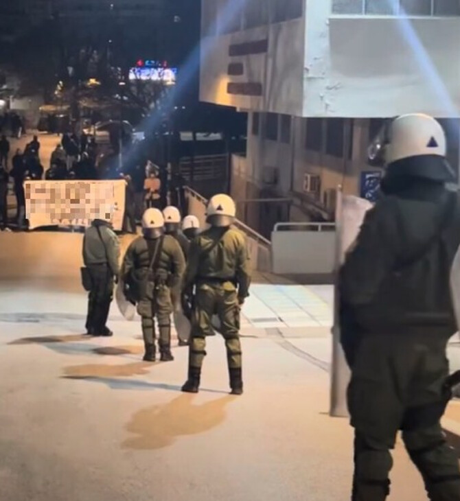 Θεσσαλονίκη: Ζημιές στο ΑΠΘ μετά από διαμαρτυρία για την επιχείρηση της ΕΛ.ΑΣ στο Δημοκρίτειο