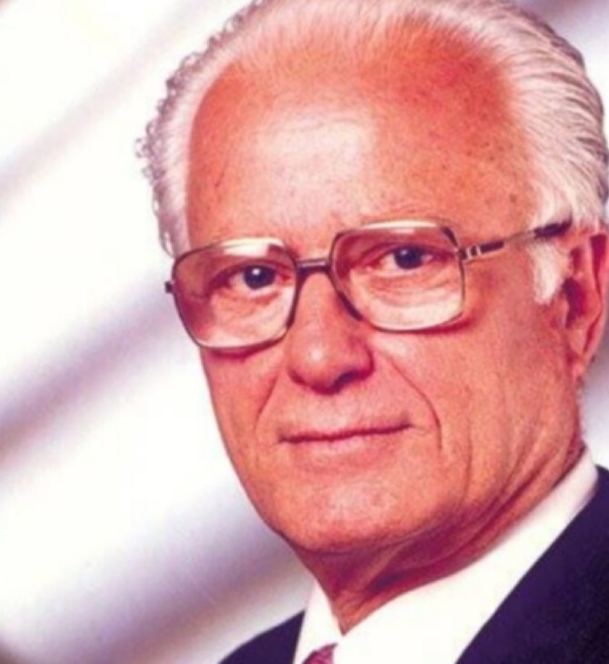 Πέθανε ο Βασίλης Διαμαντόπουλος, ιδρυτής της «Ήλιος μπαχαρικά»